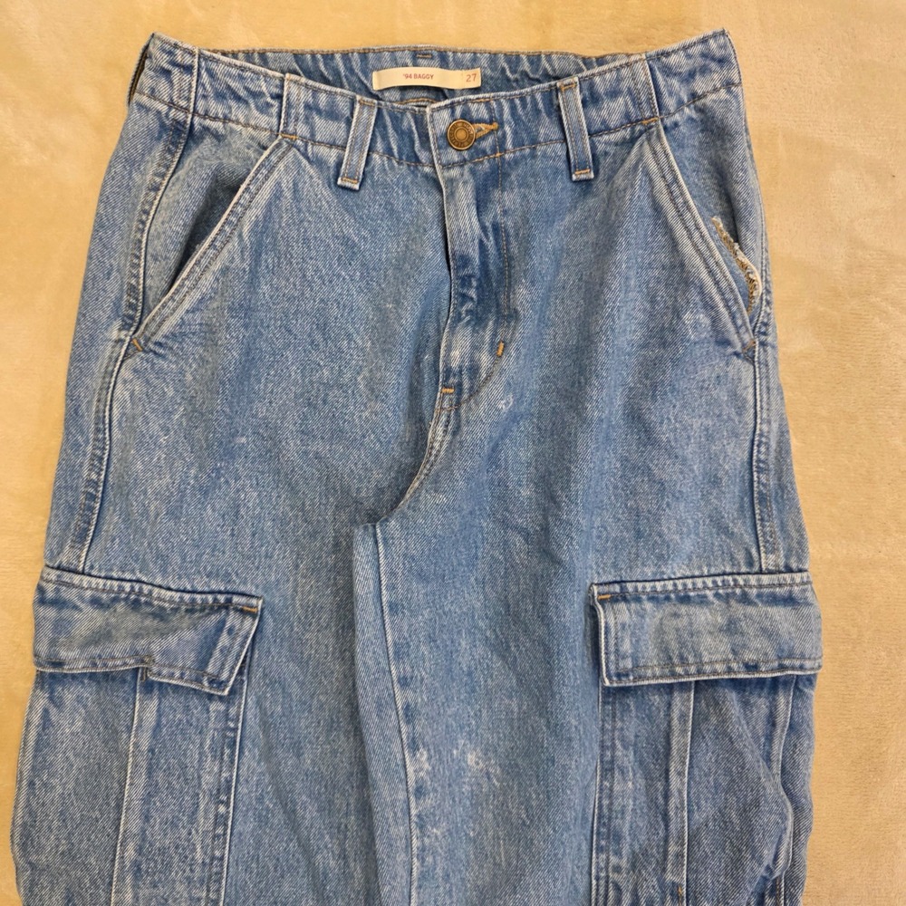 Levi's 94 Baggy Cargo Jeans W27 L32 Blue Denim Utility Distressed Adjustable Hem - Picture 3 of 10